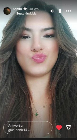 Güldeniz Baday Insta Supergirl